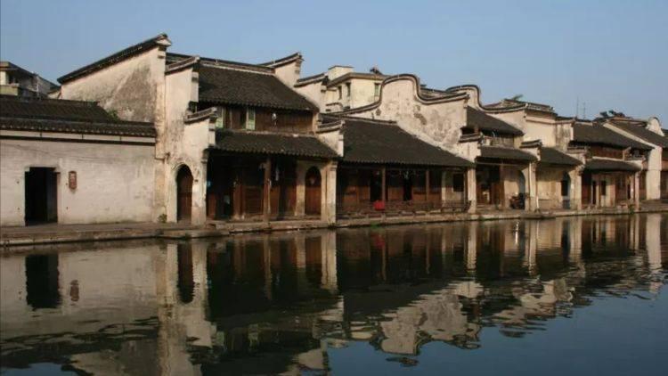 鲁能右后卫补强迎来好消息!心仪本土大将或成压哨入队,期待有所期盼